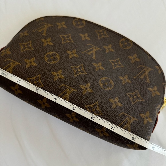 NEW Louis Vuitton Cosmetic Pouch GM M47353 - Picture 10 of 16